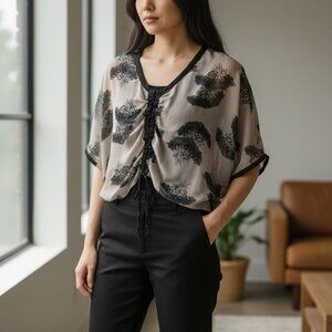 Apostrophe XS Gray 3/4 Sleeve Scoop Neck Sheer Top